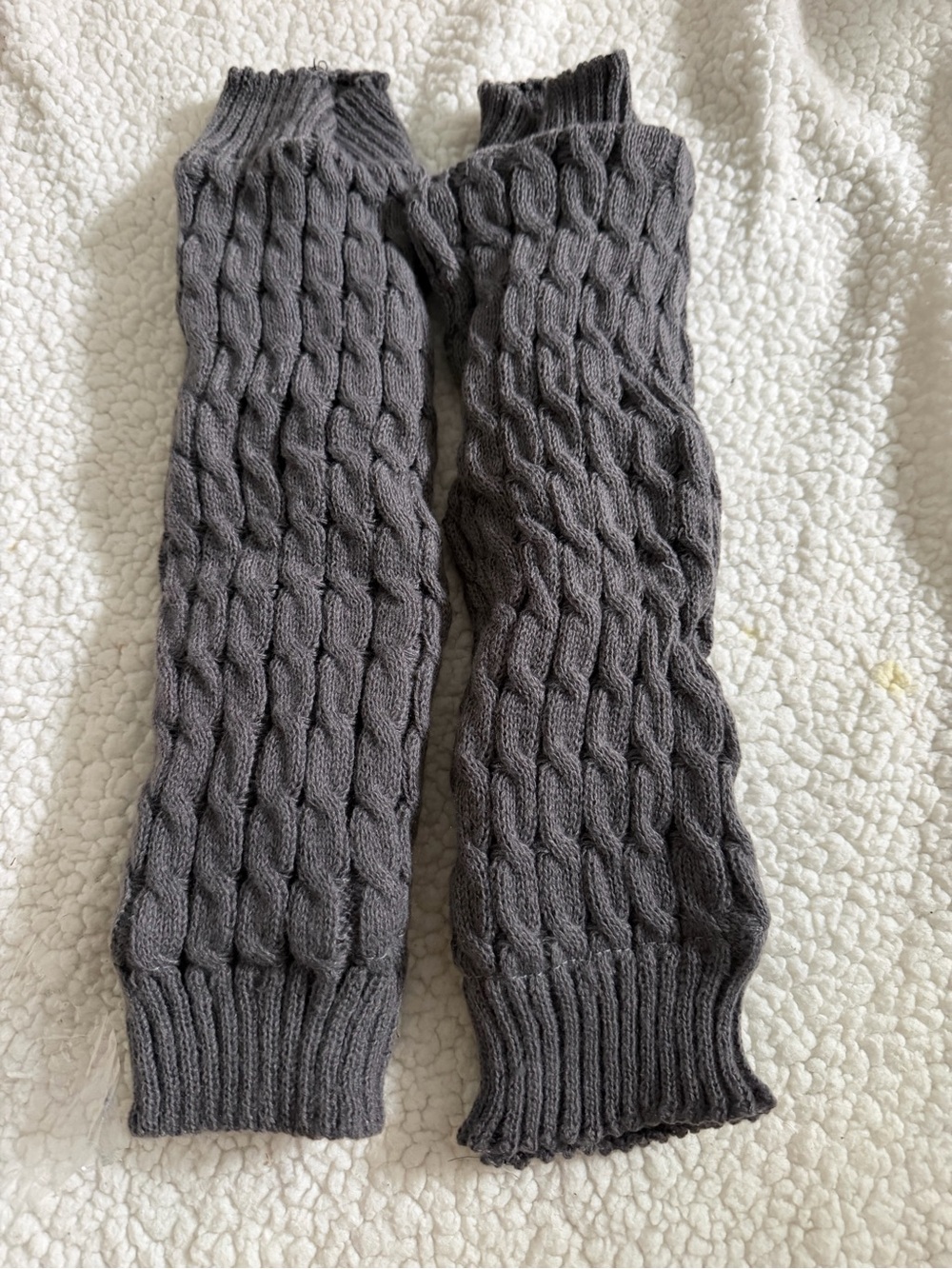 Cable-Knit Leg Warmers in Charcoal Gray
